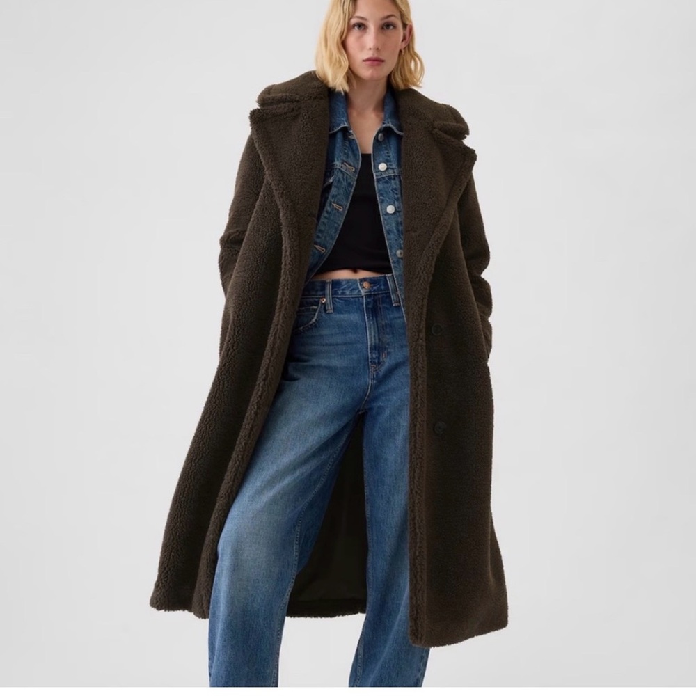 GAP Charcoal Sherpa Coat